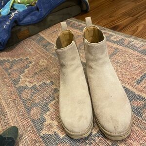 Men's Cream Chelsea Boots